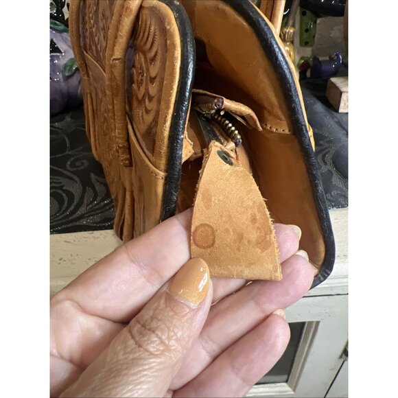 Vintage Corvi Piel Mexico Hand Tooled Aztec Calendar Floral Leather Handbag - Picture 4 of 16